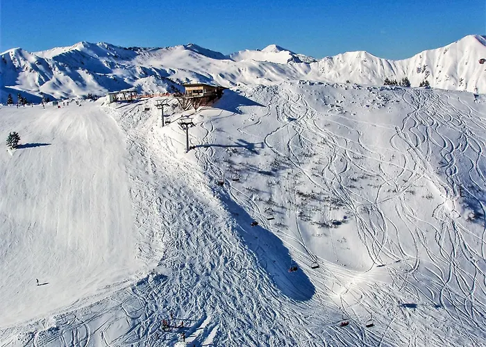 By Interhome شقة *